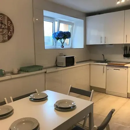 Comodo, Independiente Y Coqueto *